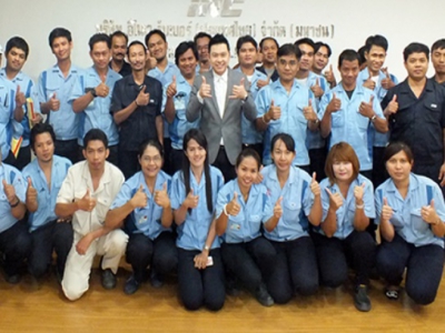 บริษัท อีโนเว รับเบอร์ (ประเทศไทย) จำกัด (มหาชน) จัดอบรมหลักสูตร 21st Century Leadership – ผู้นำศตวรรษใหม่ เมื่อวันเสาร์ที่ 15 พฤศจิกายน 2557 วิทยากร : ดร.จอมพล จีบภิญโญ