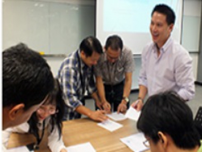 บริษัท โทเทิ่ล แอ็คเซ็ส คอมมูนิเคชั่น จำกัด (มหาชน) จัดอบรมหลักสูตร TG106 : Innovation Management เมื่อวันศุกร์ ที่ 19 กันยายน 2557 วิทยากร : ดร. ชนะกัญจน์ ศรีรัตนบัลล์