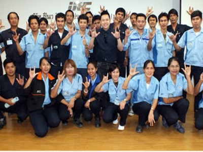 บริษัท อีโนเว รับเบอร์ (ประเทศไทย) จำกัด (มหาชน) จัดอบรมหลักสูตร  ทักษะการมอบหมายงานและติดตามงานเพื่อผลงานสำหรับผู้นำ เมื่อวันเสาร์ที่ 22 พฤศจิกายน 2557 วิทยากร : ดร.จอมพล จีบภิญโญ
