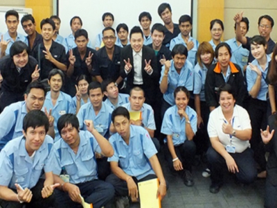 บริษัท อีโนเว รับเบอร์ (ประเทศไทย) จำกัด (มหาชน) จัดอบรมหลักสูตร ทักษะการสอนงานเพื่อผลลัพธ์ที่เป็นเลิศ - OJT Skills for Results เมื่อวันศุกร์ที่ 31 ตุลาคม 2557 วิทยากร : ดร.จอมพล จีบภิญโญ