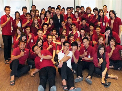 บริษัท แพนดอร่า โพรดักชั่น จำกัด จัดอบรมหลักสูตร PNC Leader and Pileang Boost up เมื่อวันที่ 18 พฤศจิกายน 2557 วิทยากร : ดร.จอมพล จีบภิญโญ