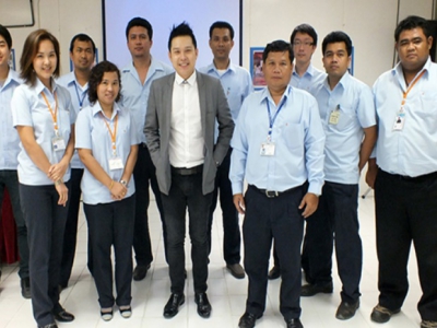 บริษัท ไทยซัมมิท โอโตพาร์ท อินดัสตรี จํากัด จัดอบรมหลักสูตร Leading the Team เมื่อวันที่ 19 สิงหาคม 57 วิทยากร : ดร.จอมพล จีบภิญโญ